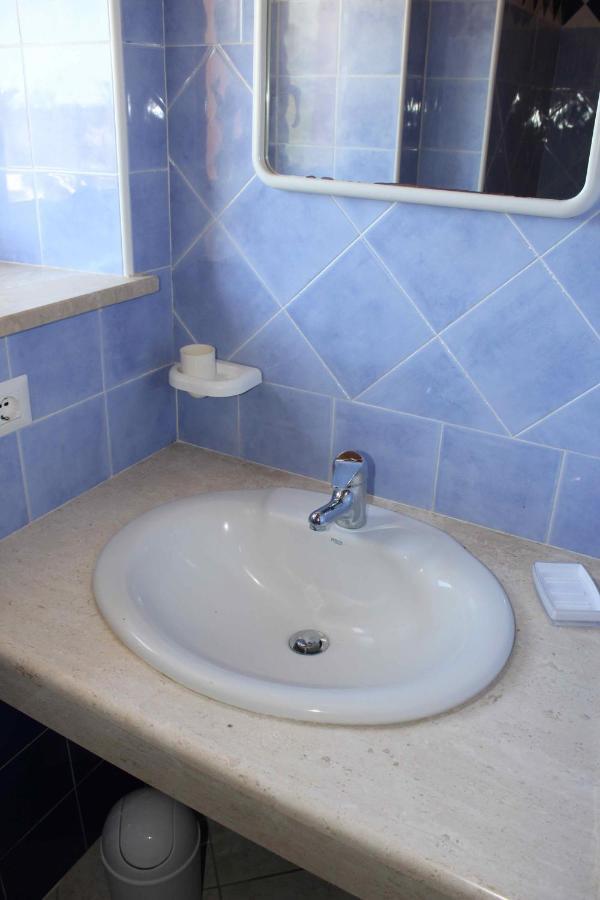 Su Petrosu Aparthotel Orosei Luaran gambar